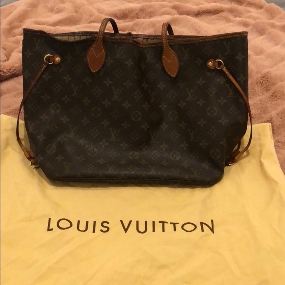 Louis Vuitton Neverfull MM - Picture 1 of 8